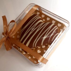 מארז טבלת שוקולד אגוזי לוז