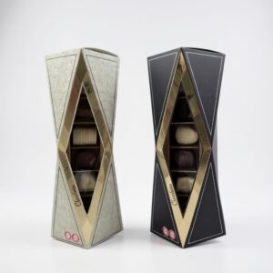 מקלות פרלין עם פרח (העתק)